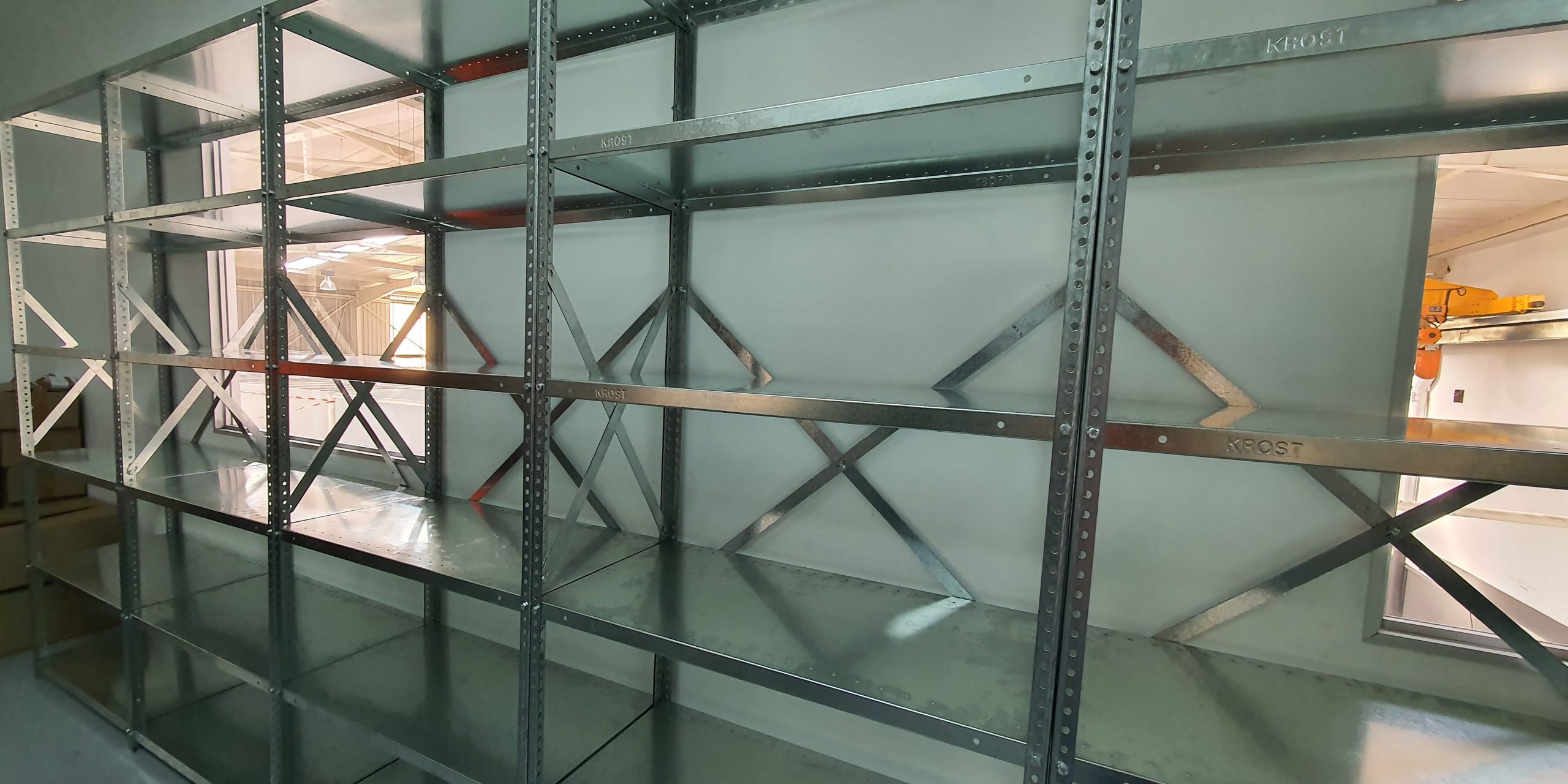 The Advantage of Adjustable Shelving Systems for Growing Businesses.